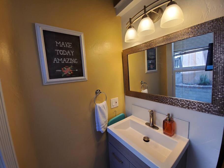 Апартаменти Centrally Located Studio And Cozy Place Perfect For Travelers And Couples! Located In San Diego Downtown! Perfect For Your Quick Getaway! Екстер'єр фото