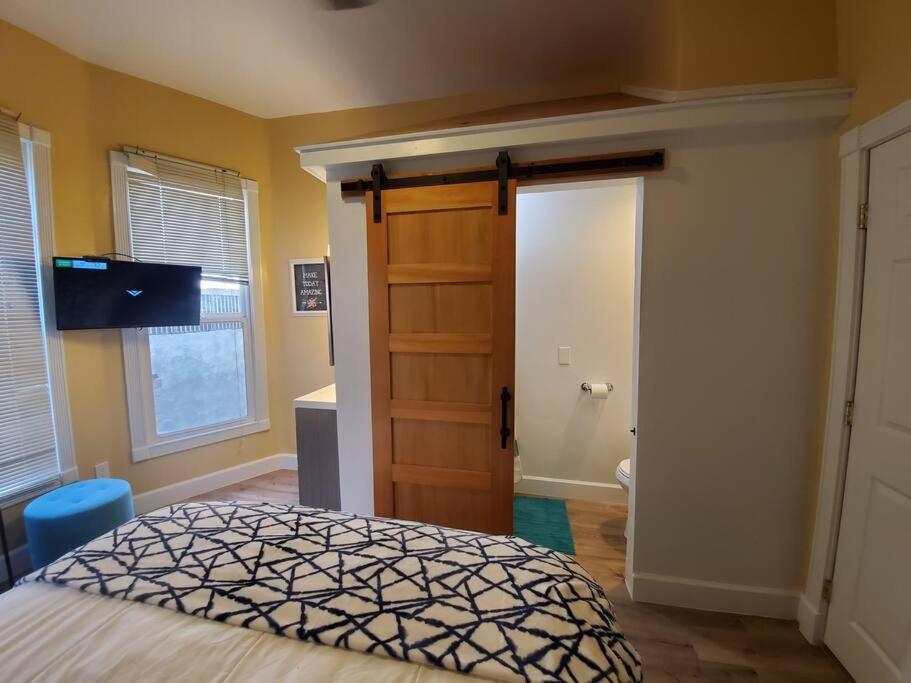 Апартаменти Centrally Located Studio And Cozy Place Perfect For Travelers And Couples! Located In San Diego Downtown! Perfect For Your Quick Getaway! Екстер'єр фото