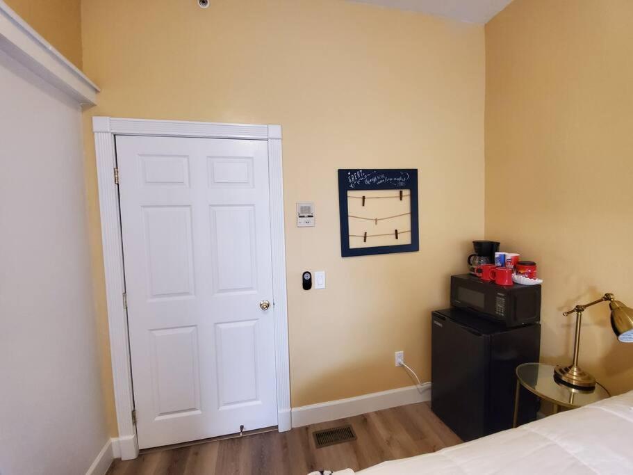 Апартаменти Centrally Located Studio And Cozy Place Perfect For Travelers And Couples! Located In San Diego Downtown! Perfect For Your Quick Getaway! Екстер'єр фото
